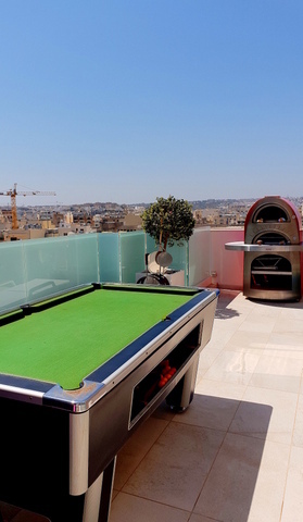 Sliema, Luxury Furnished Penthouse's Image 6