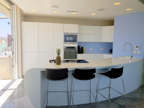 P_001603_kitchen_(1).jpg