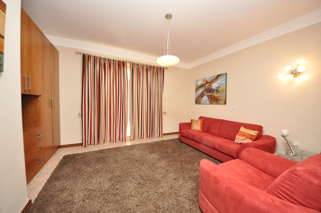 Sliema, Furnished Penthouse's Image 7