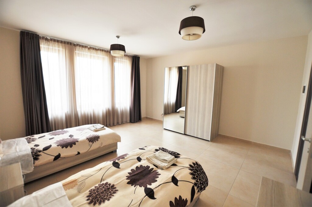 Sliema, Furnished Penthouse's Image 13