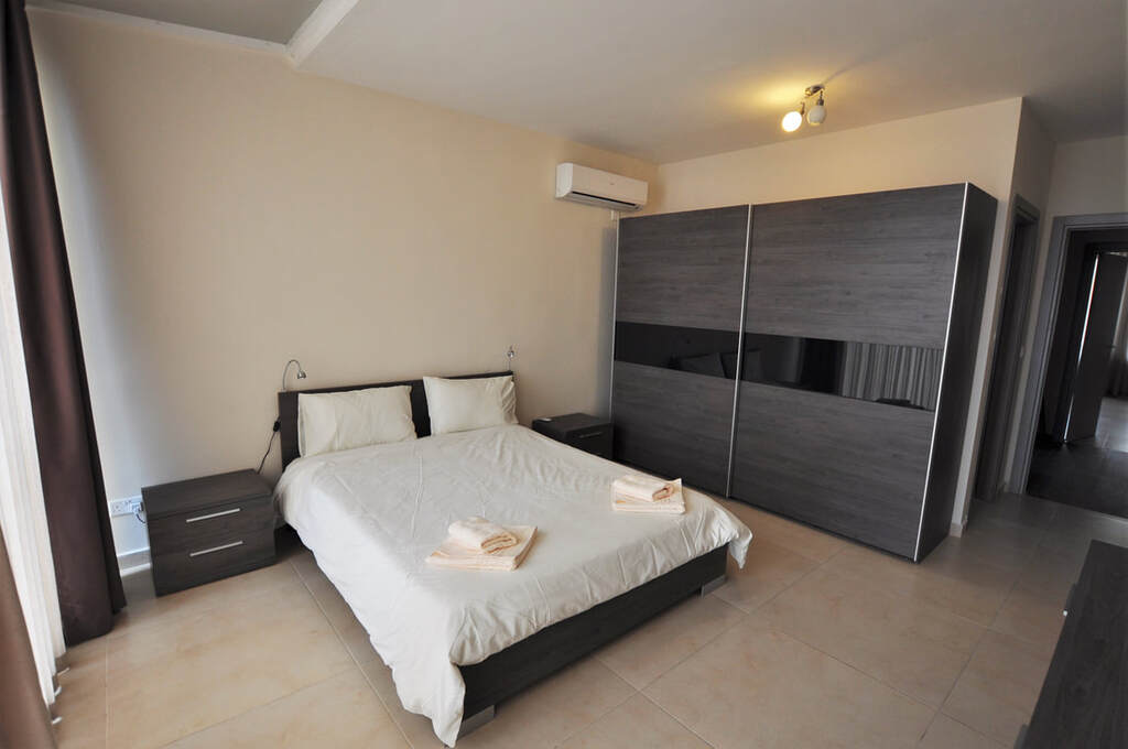Sliema, Furnished Penthouse's Image 9