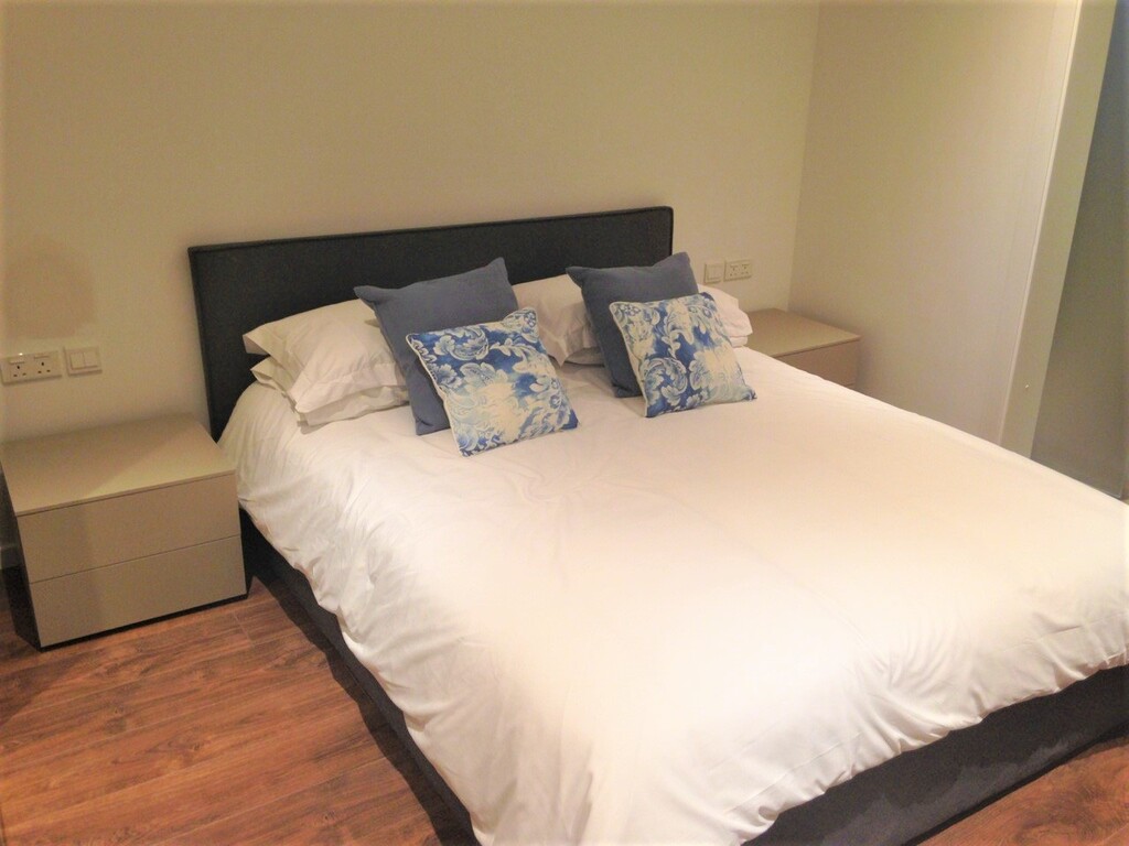 Sliema, Furnished Penthouse's Image 6