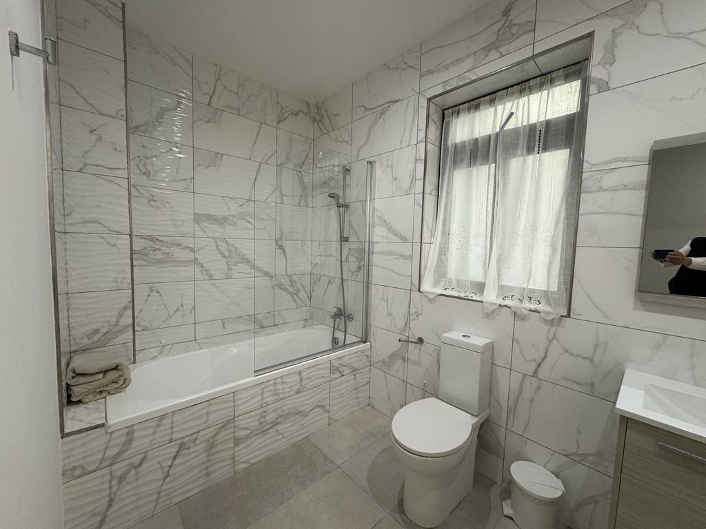Sliema, Furnished Apartment's Image 10