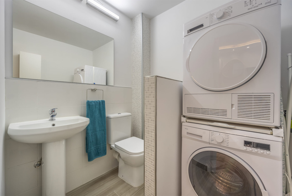 St Julians, Furnished Apartment's Image 15