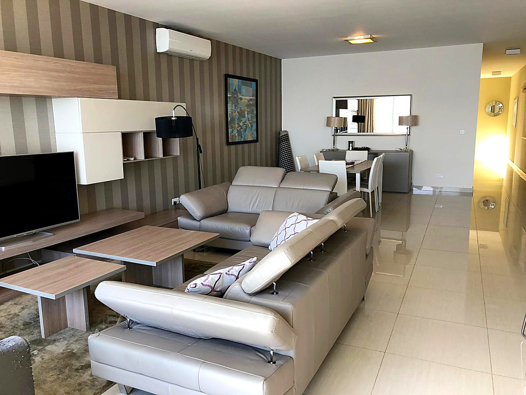 Sliema, Furnished Apartment's Image 3