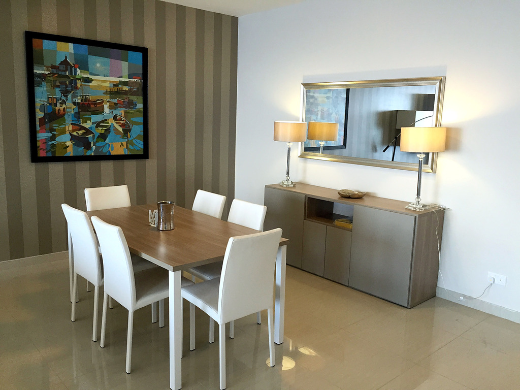 Living_room_JPG_enhanced
