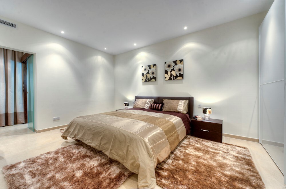 Sliema, Luxury Furnished Apartment's Image 4