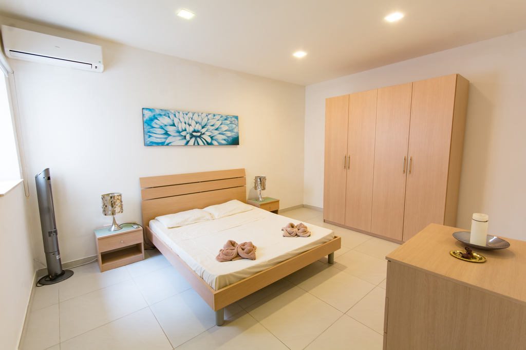 Sliema, Furnished Apartment's Image 4