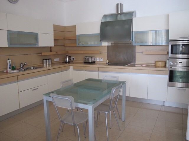 St Julians, Furnished Apartment's Image 7