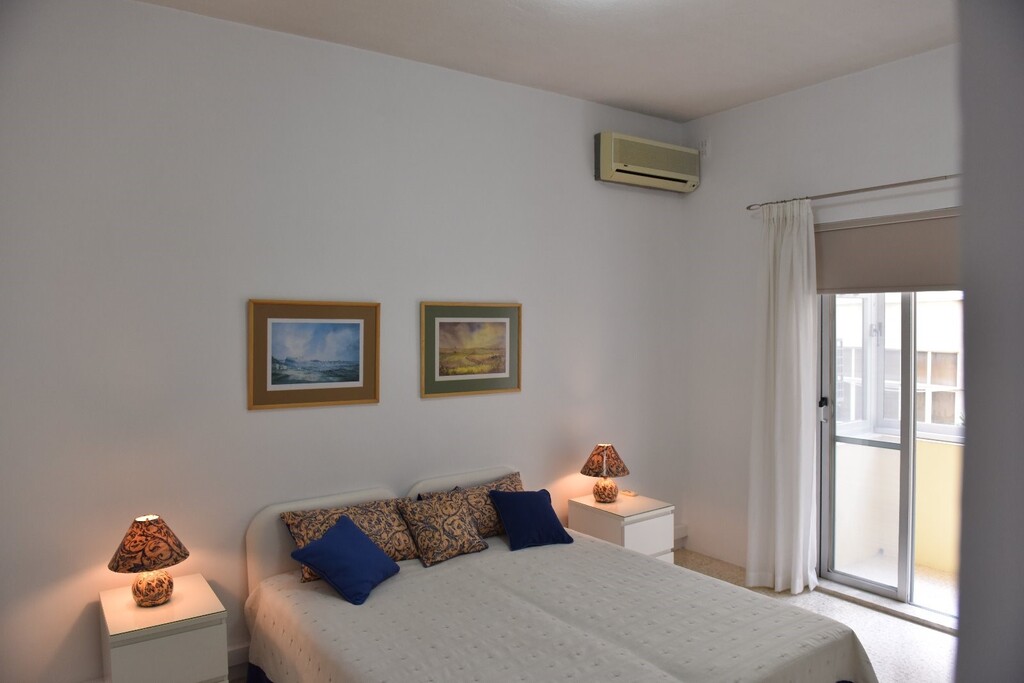 Sliema, Furnished Apartment's Image 4