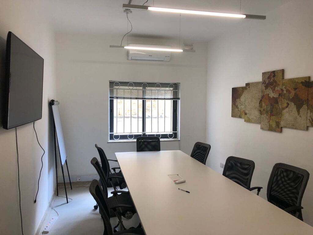P_002220_Board_Room_2.jpg
