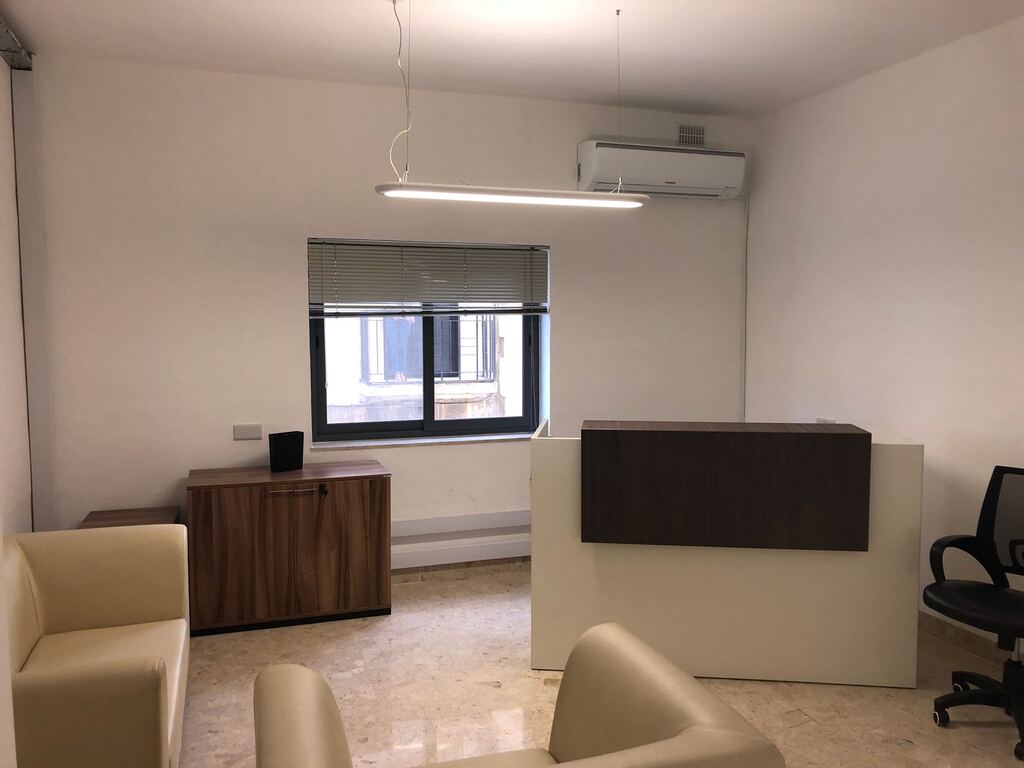Pieta, Fully Equipped Office's Image 8