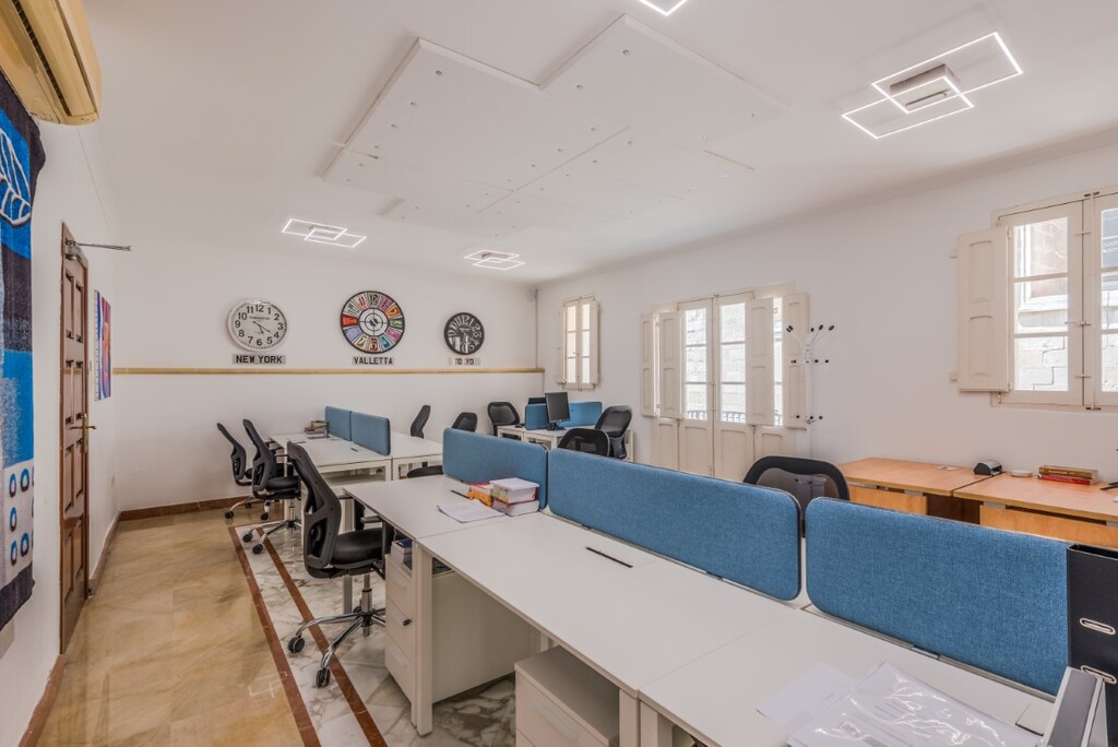 P_002222_office_size_4_image_01-