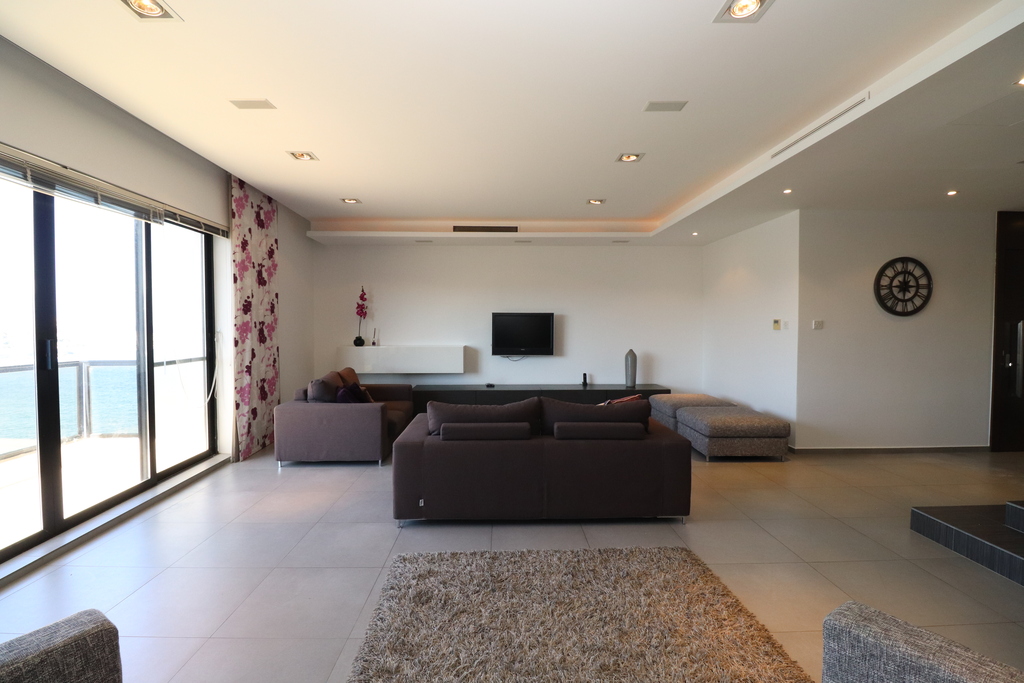 Sliema, Furnished Apartment's Image 3