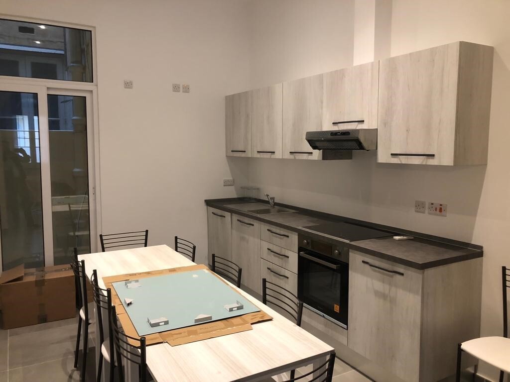 Sliema, Furnished Town House's Image 10