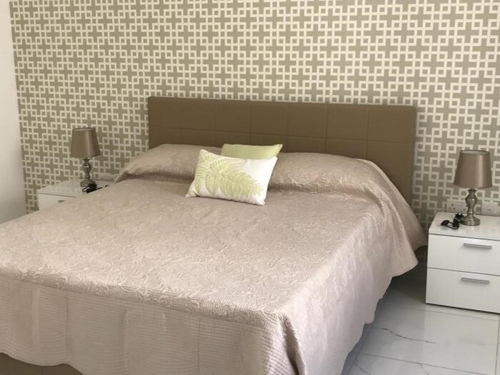 Gzira, Furnished Penthouse's Image 4