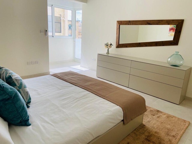 Sliema, Furnished Apartment's Image 9
