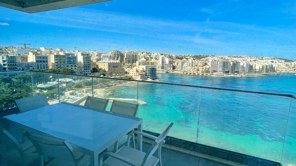 Sliema-apartment-for-rent-christies-malta