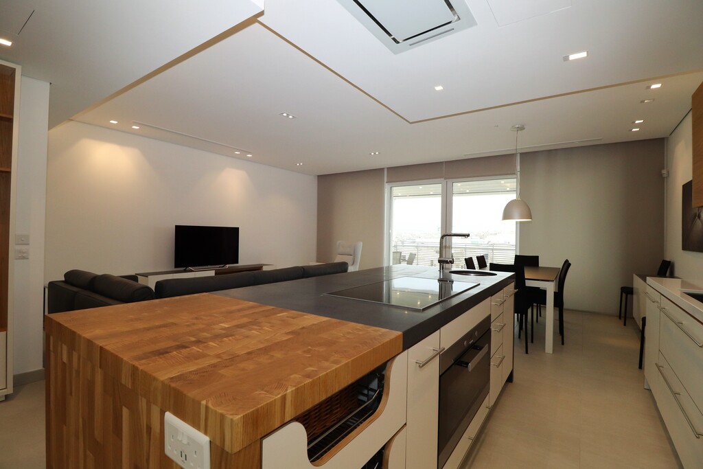 Ibragg, Luxurious Finish Penthouse's Image 6
