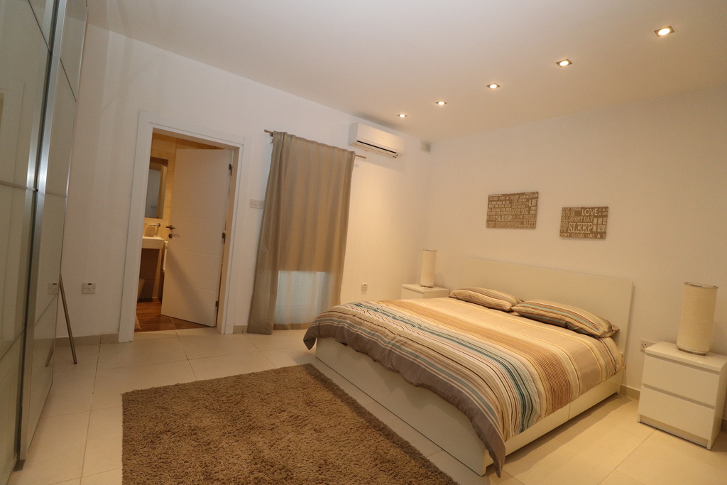 Sliema, Furnished Apartment's Image 7