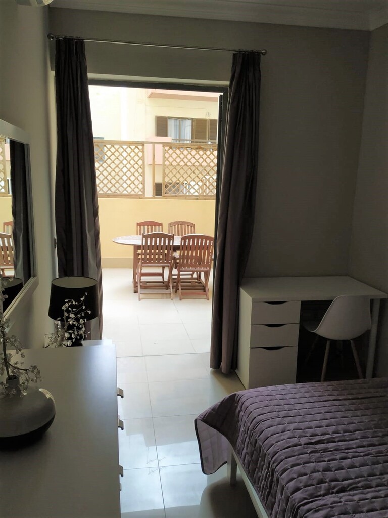 Sliema, Luxury Furnished Apartment's Image 4