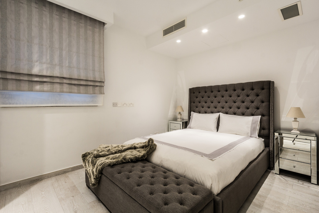 Laguna Portomaso Luxury Furnished Apartment's Image 12