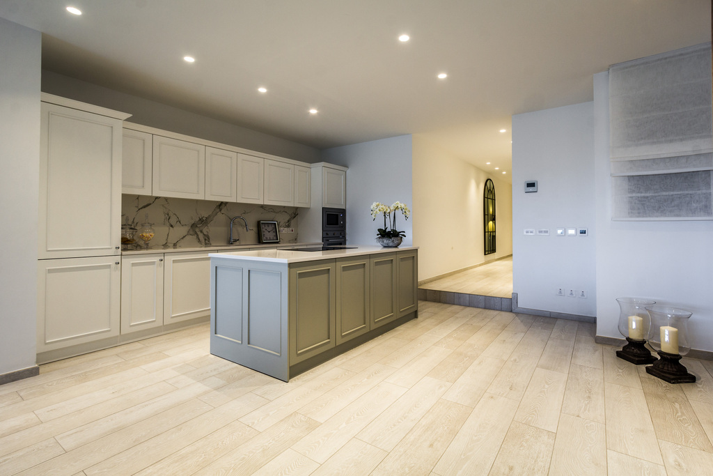 Laguna Portomaso Luxury Furnished Apartment's Image 7