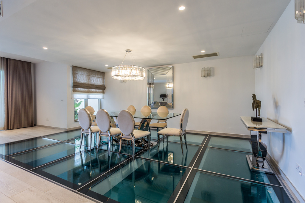 Laguna Portomaso Luxury Furnished Apartment's Image 5
