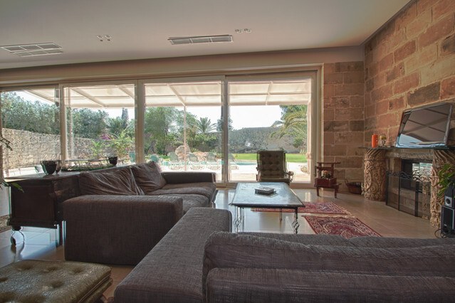 Iklin, Furnished House of Character's Image 3