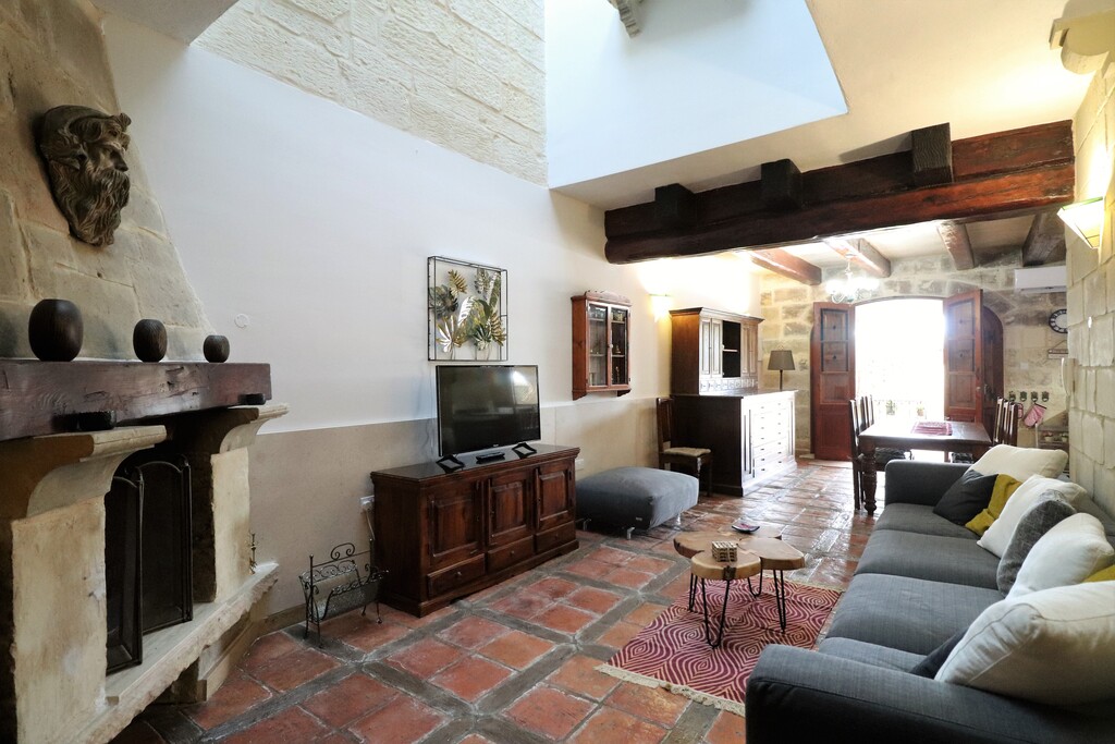 Gharghur, Converted House of Character's Image 9