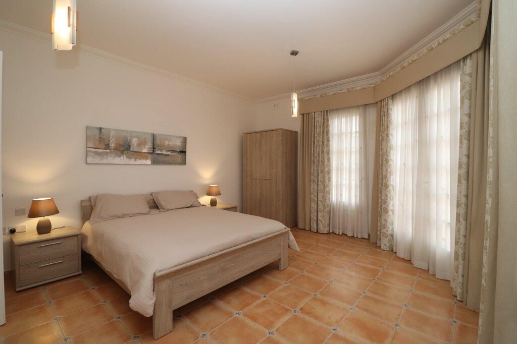 Ibragg, Furnished Terraced House's Image 7