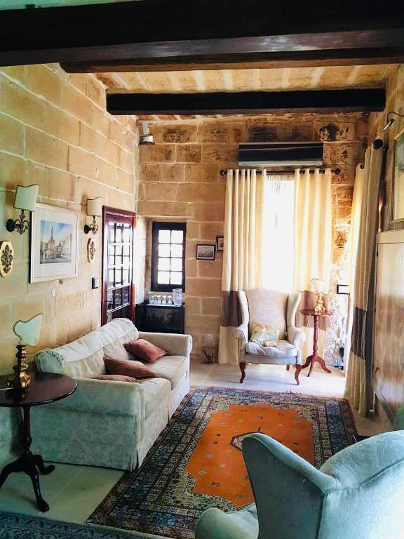 Siggiewi, Furnished House of Character's Image 5