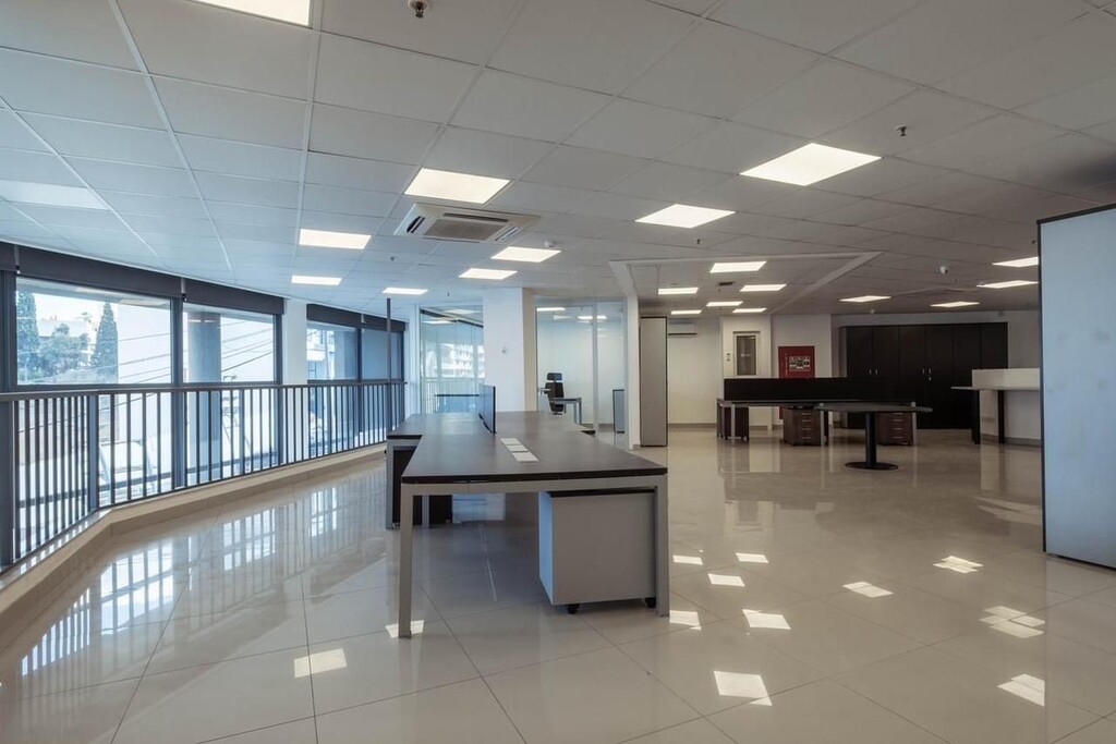 St Julians Fully Equipped Office's Image 2