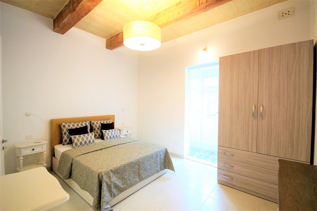 Sliema, Furnished Town House's Image 5