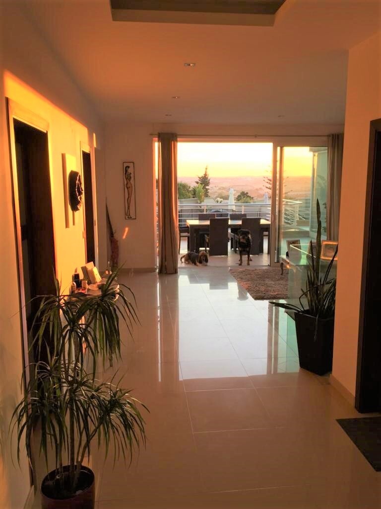 P_002710_san-pawl-tat-targa-vill