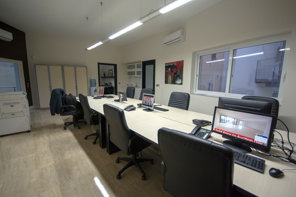 Ta' Xbiex, Fully Equipped Office's Image 2