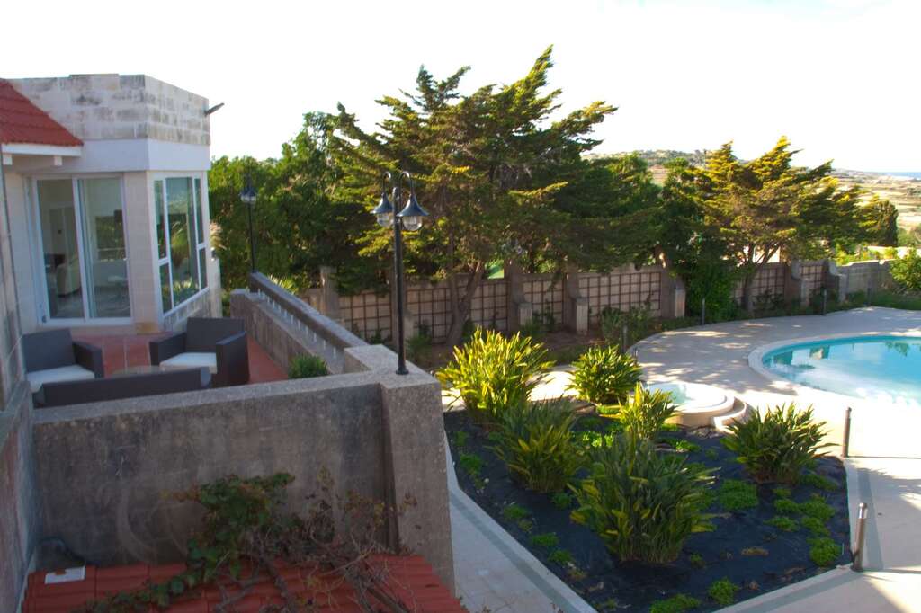 Mosta, Furnished Detached Villa's Image 5