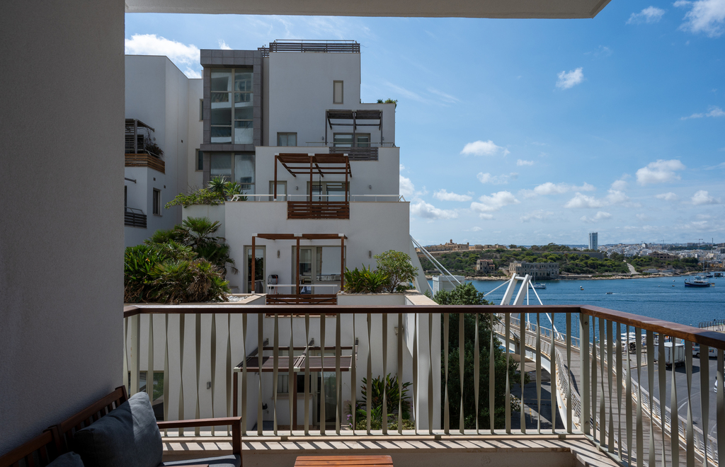 Tigne-point-apartment-to-let-maltese-weather-oyster-christies