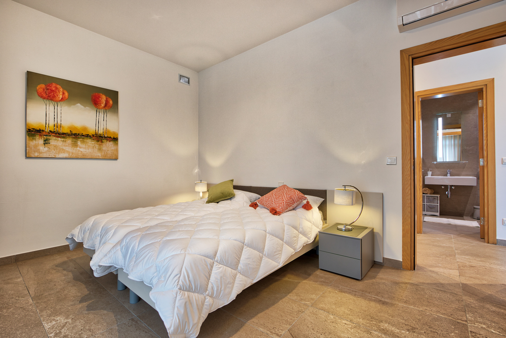 Pendergardens, Furnished Apartment's Image 19