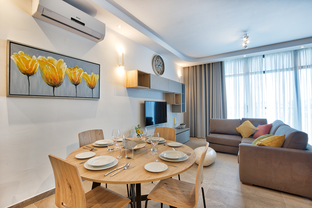 Pendergardens, Furnished Apartment's Image 3