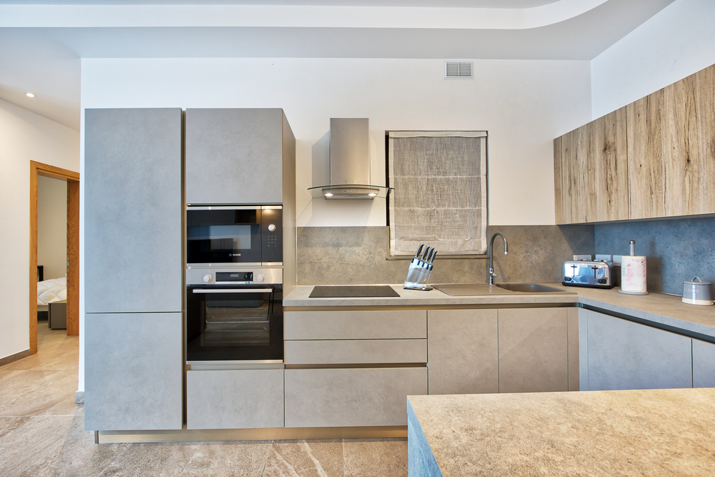 Pendergardens, Furnished Apartment's Image 8