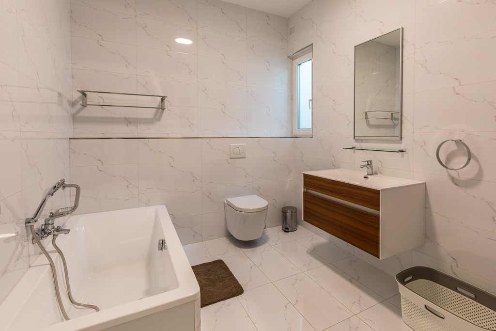 Sliema, Furnished Penthouse's Image 6