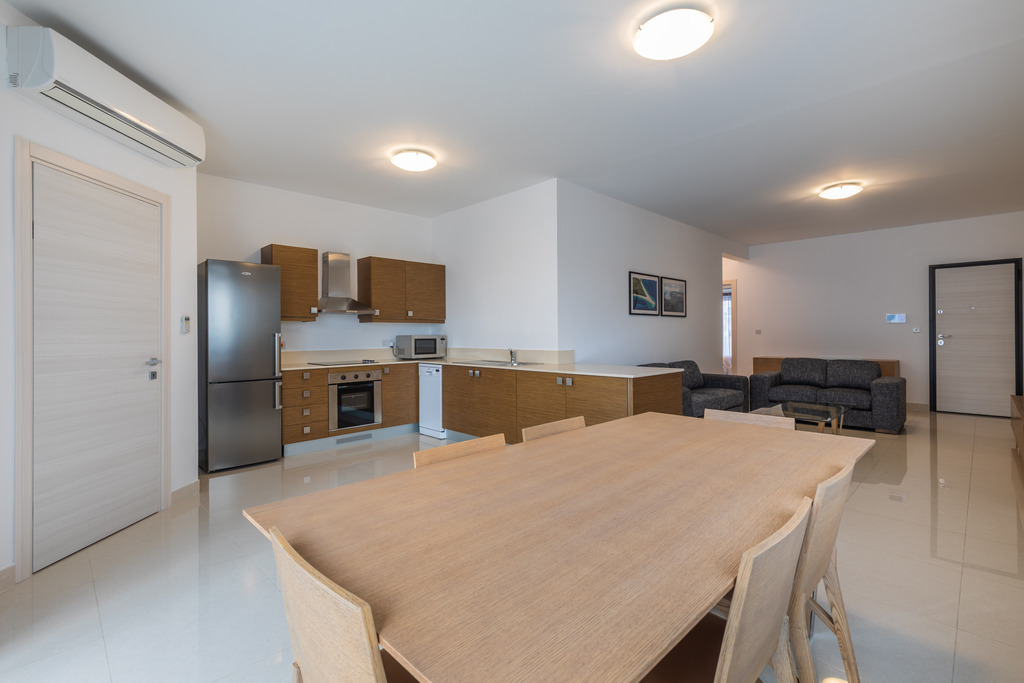 P_002847_Sliema_penthouse_for_re