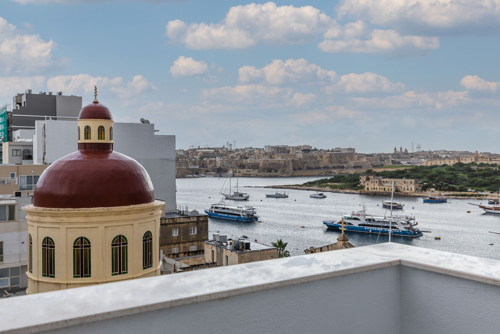 P_002847_Sliema_Penthouse_for_re