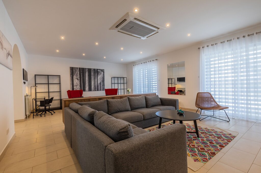 Ibragg Furnished Semi-detached Bungalow's Image 7