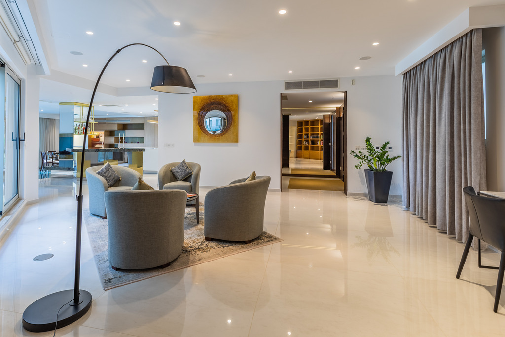 Portomaso Laguna  Apartment's Image 8