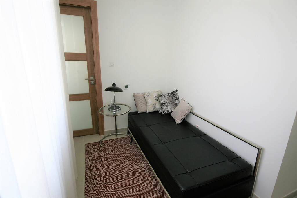 Sliema, Furnished Penthouse's Image 15