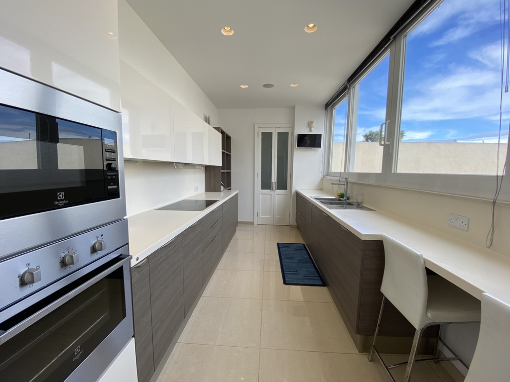 Madliena, Furnished Detached Villa's Image 6