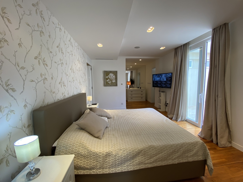 Madliena, Furnished Detached Villa's Image 11