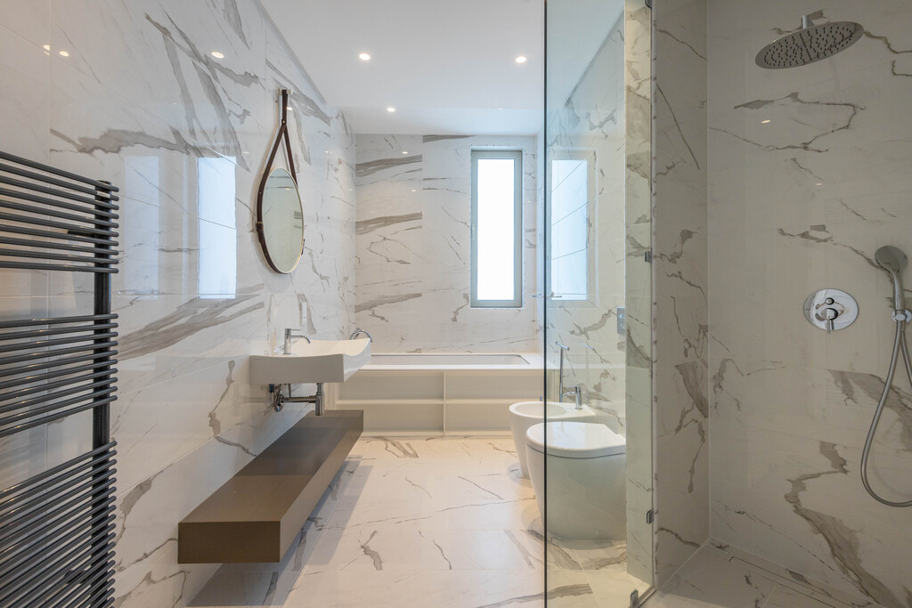 Tigne Point, Furnished Apartment's Image 12